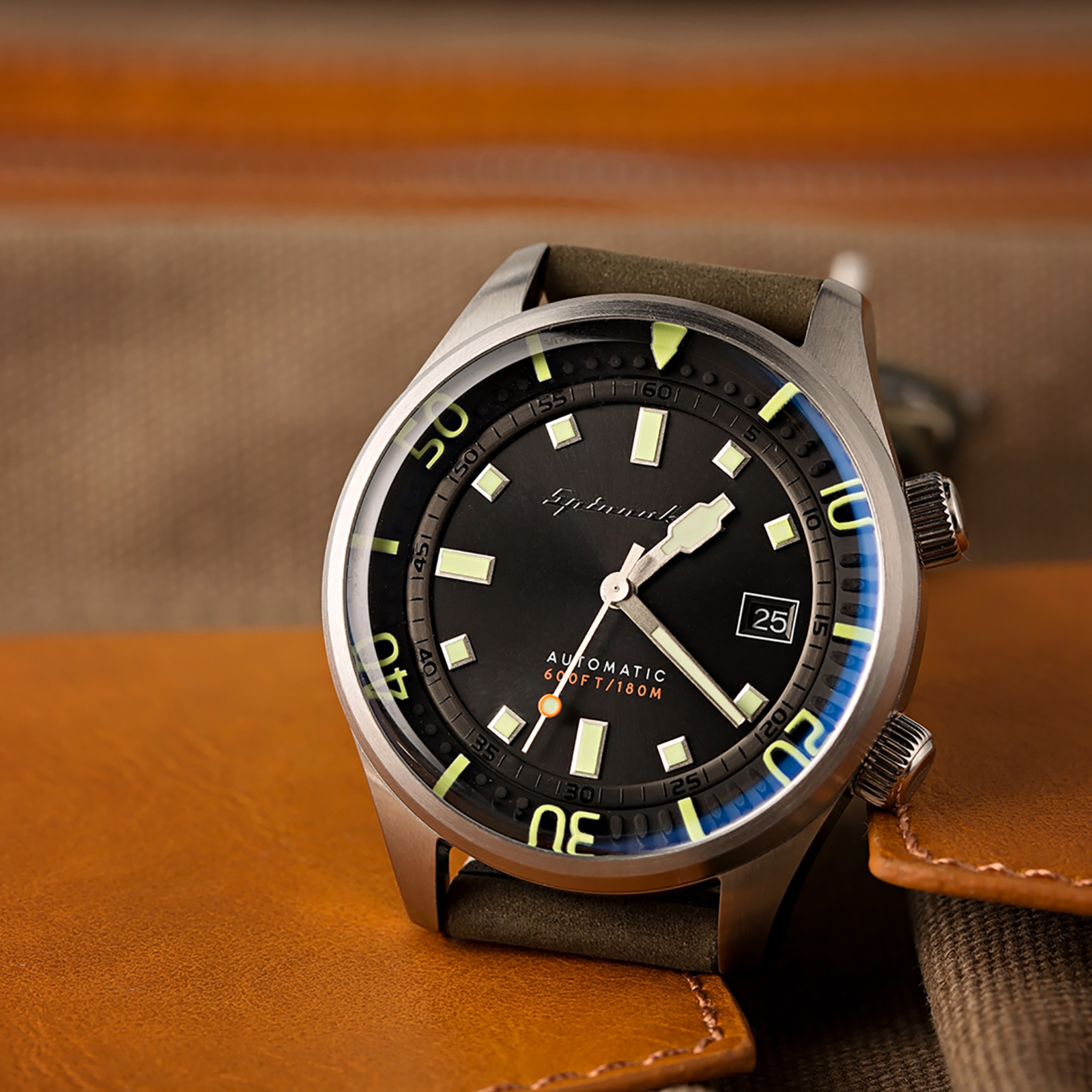 SP-5062-02 | COLLECTION | SPINNAKER | スピ二カー 時計公式サイト SP-5062-02 | COLLECTION | SPINNAKER | スピ二カー 時計公式サイト