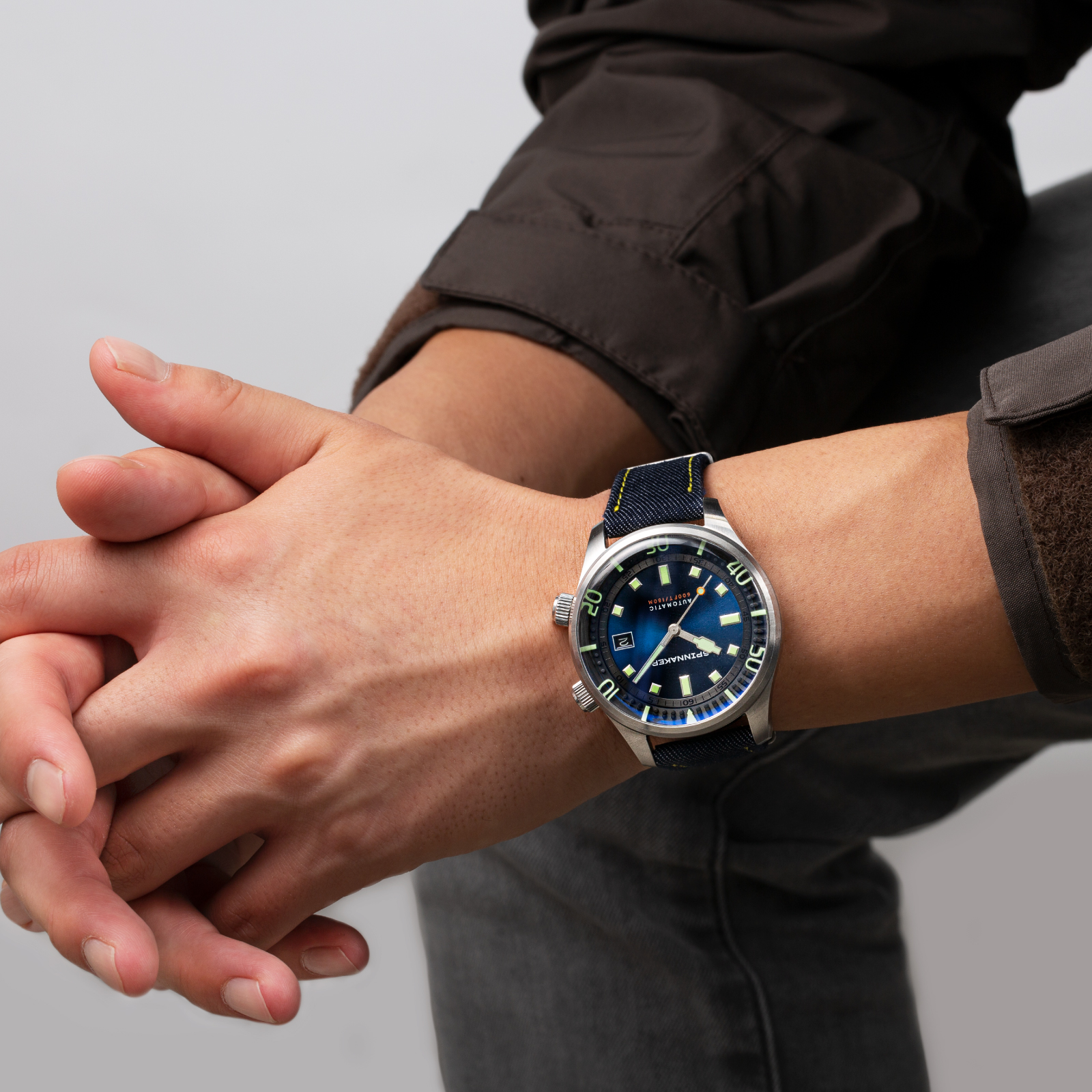 SPINNAKER×Safari Lounge | NEWS＆TOPICS | SPINNAKER | スピ二カー 