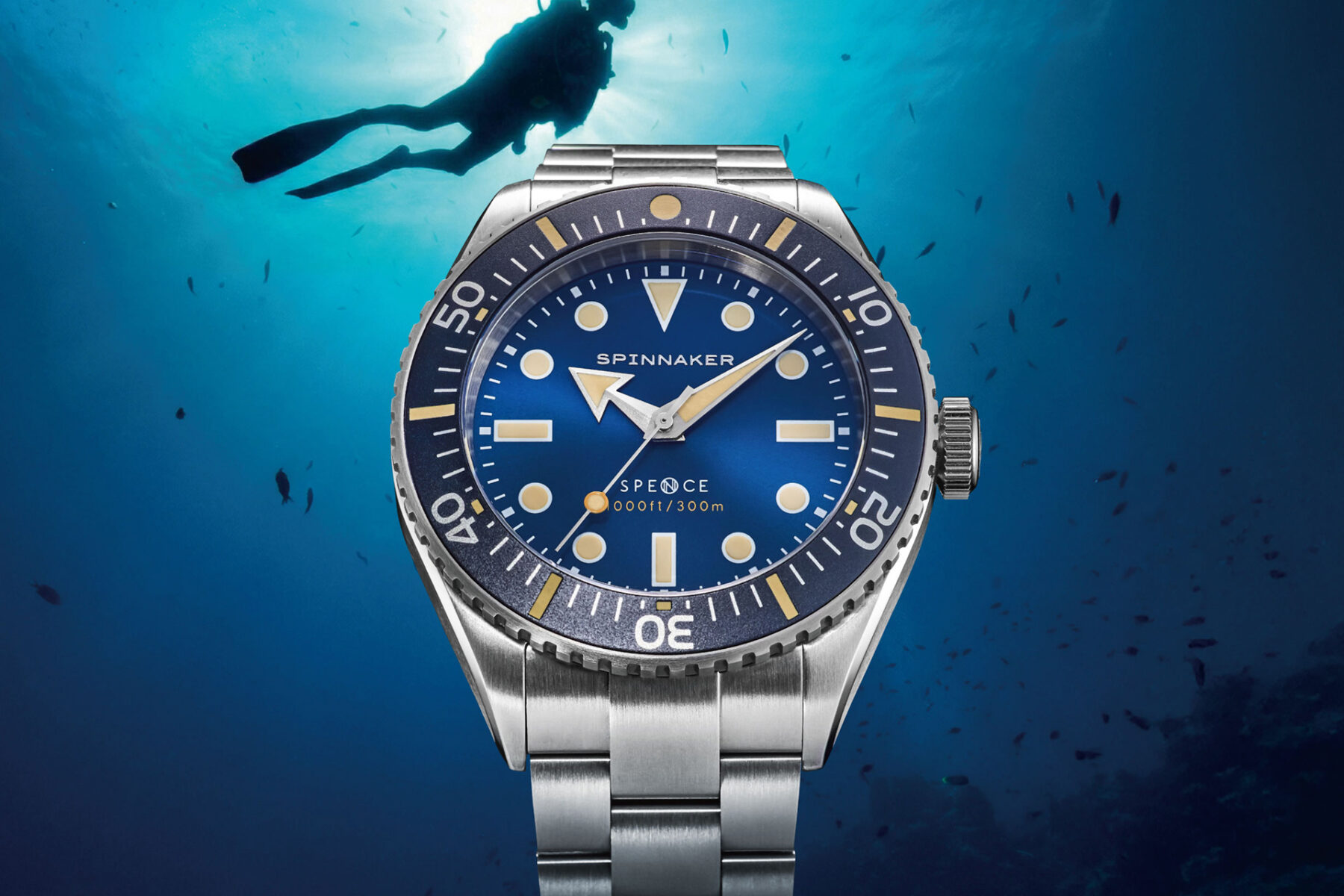ハイエンドミリタリー/GMTモデル【シーガル搭載/新品】防水性能100m 裏スケ スモセコ サファイア 316L エアフォースブルーラバー/彫刻尾錠 日本製で3万円台から。200m防水×GMTの機械式モデルがきた | ライフ